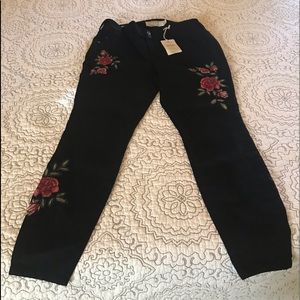 Torrid Brand Black Jegging Size 10R